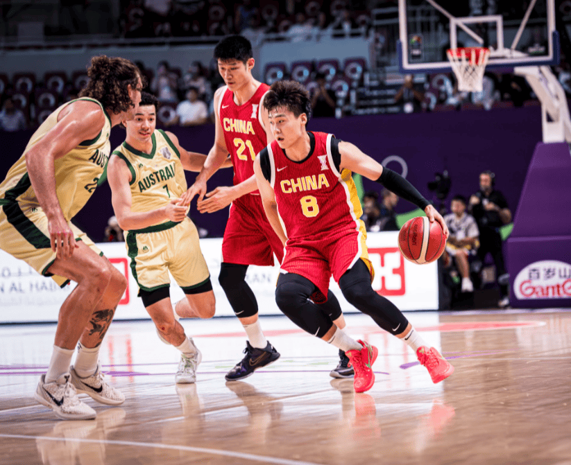 值得钦佩！ Zhao Rui解释了男子篮球的精神 Hu Mingxuan几乎成为了最后的神